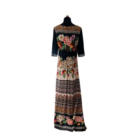Farm Rio Esmeralda Floral Maxi Dress  Print Mixed Black Red Medium - Picture 9 of 10